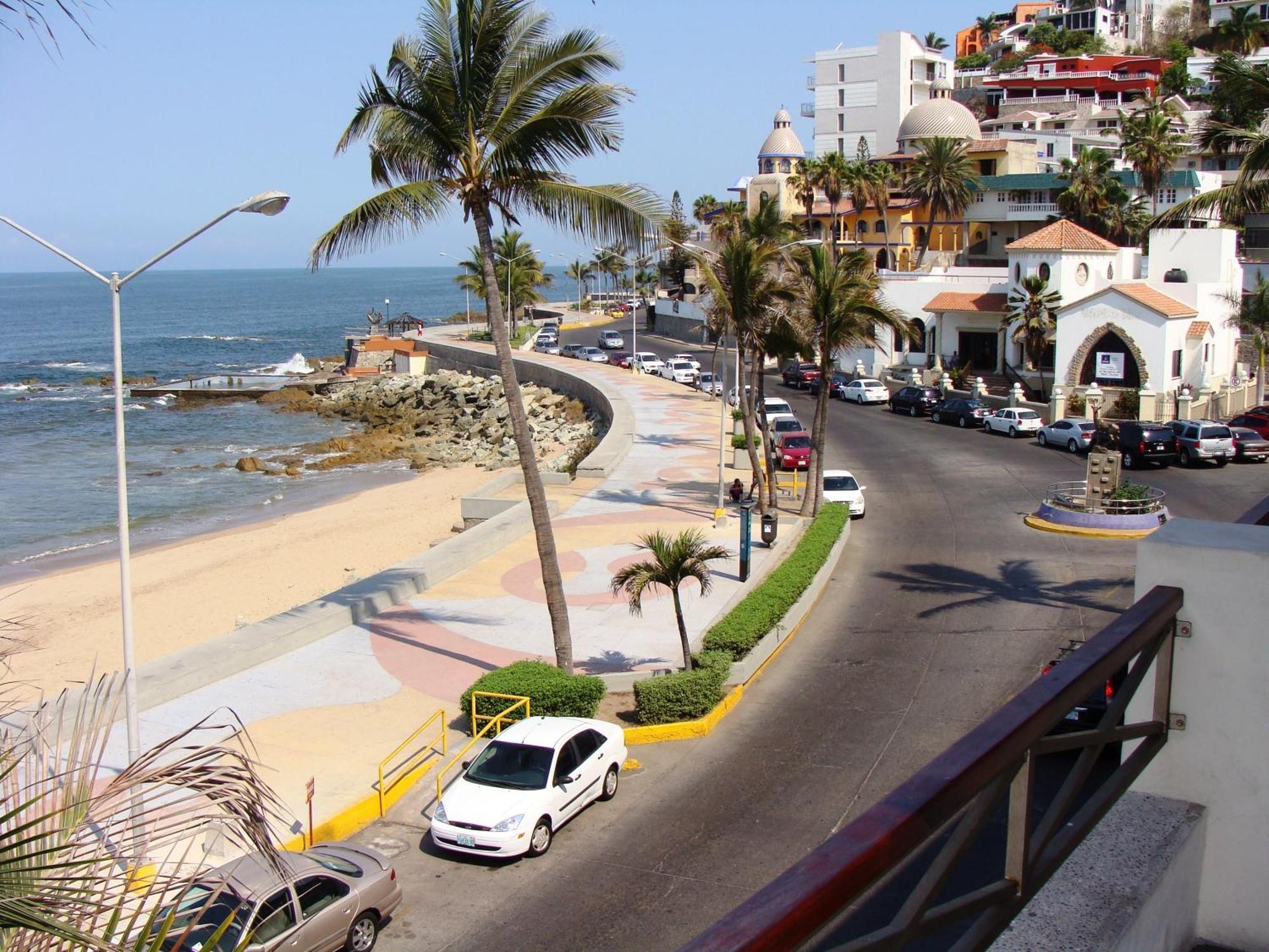 Hotel La Siesta Malecon Mazatlán Zewnętrze zdjęcie