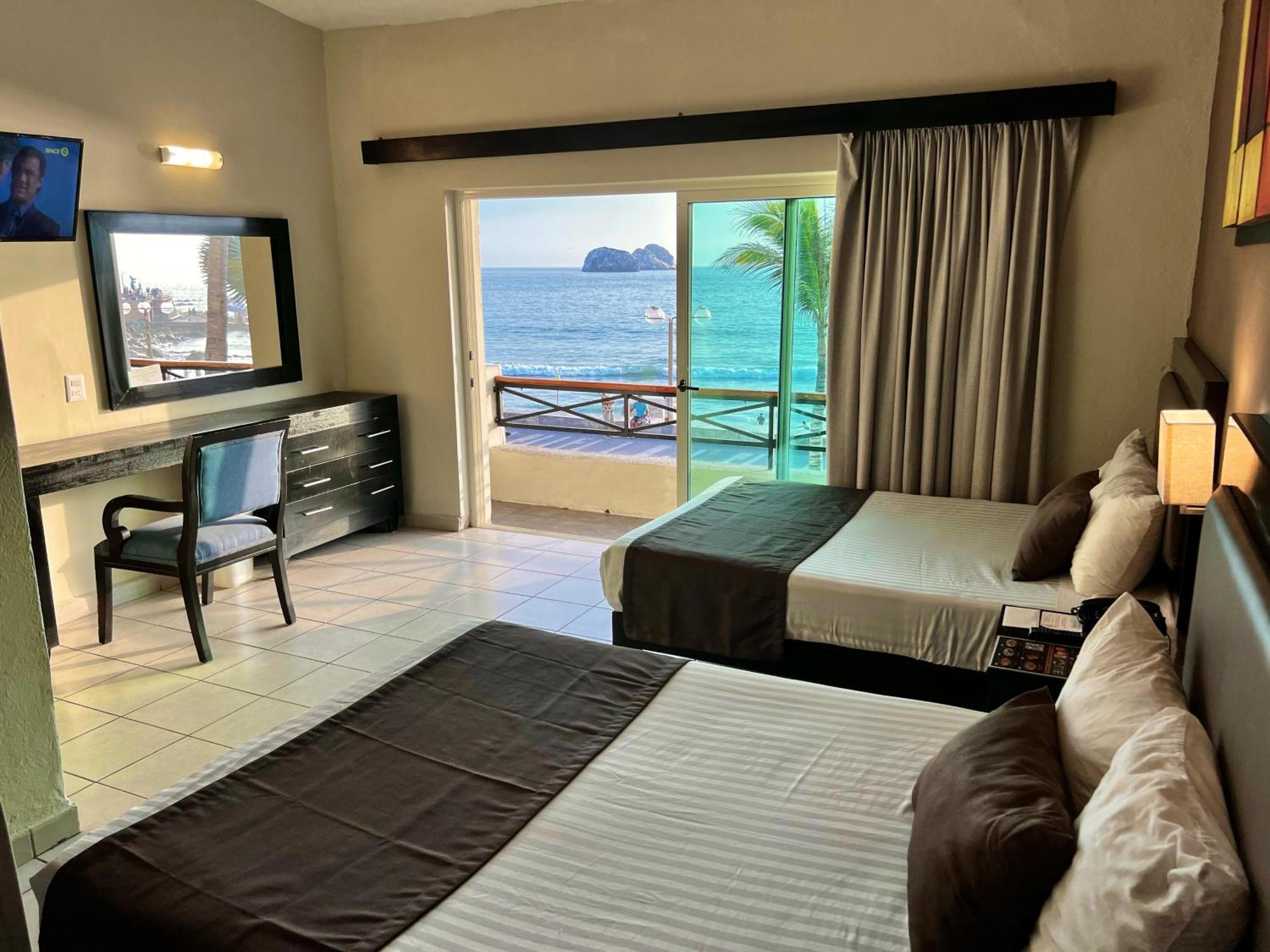 Hotel La Siesta Malecon Mazatlán Pokój zdjęcie