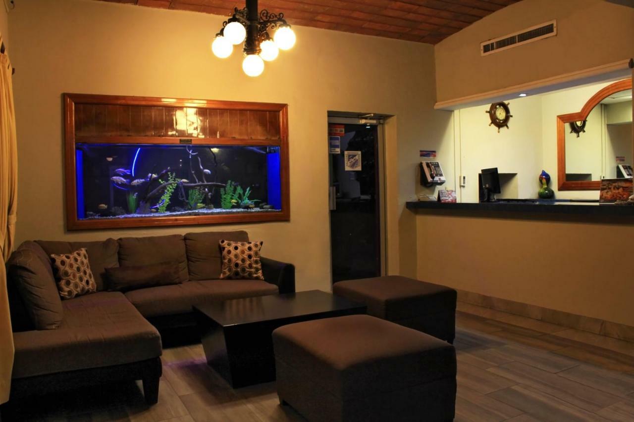 Hotel La Siesta Malecon Mazatlán Zewnętrze zdjęcie