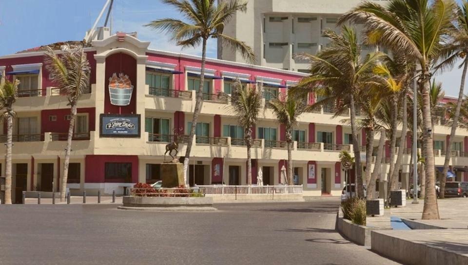 Hotel La Siesta Malecon Mazatlán Zewnętrze zdjęcie